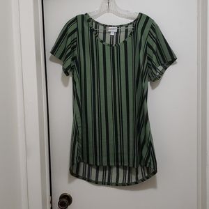 Lularoe Classic tee
